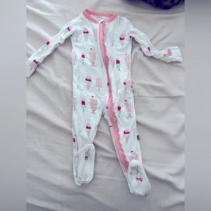 Kickee pants ice cream sundae footie